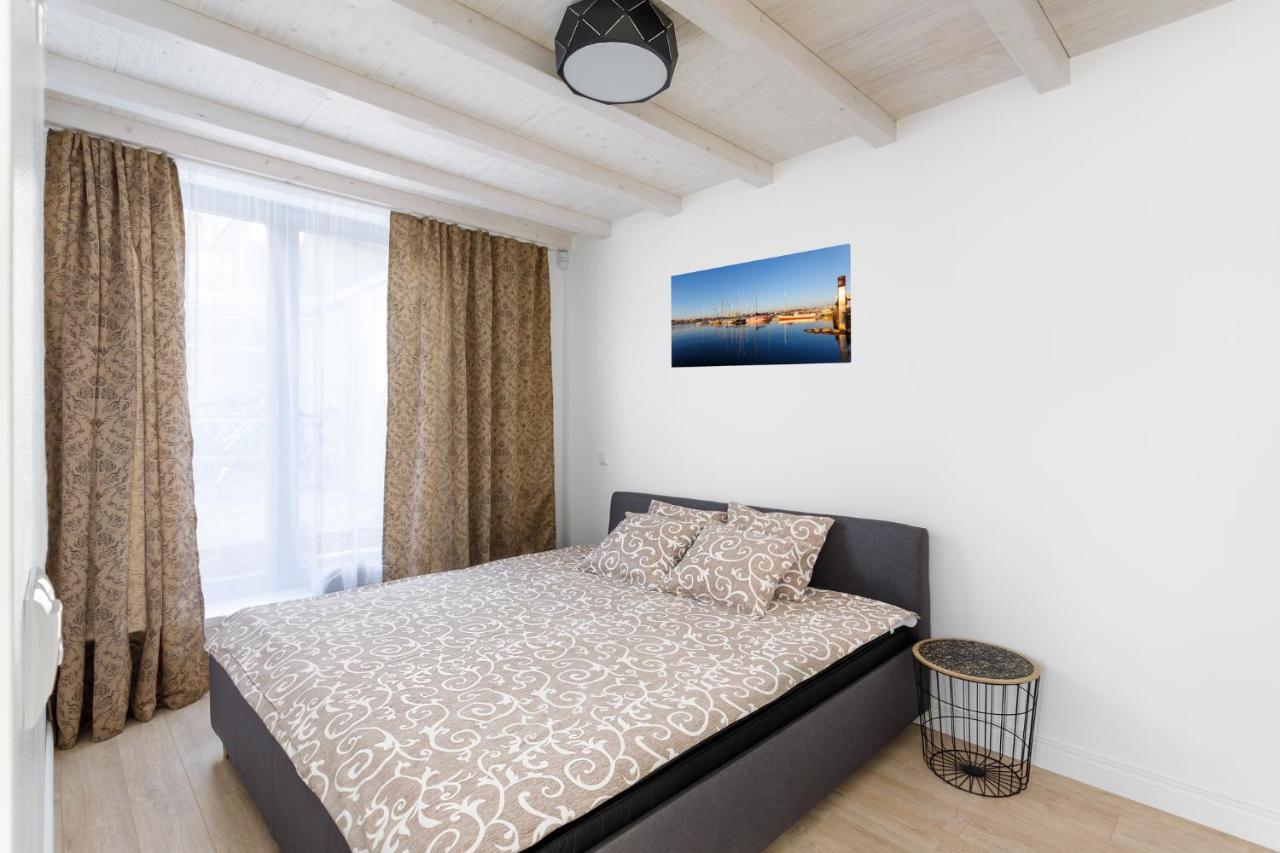 Villa Rosalie Pärnu Esterno foto