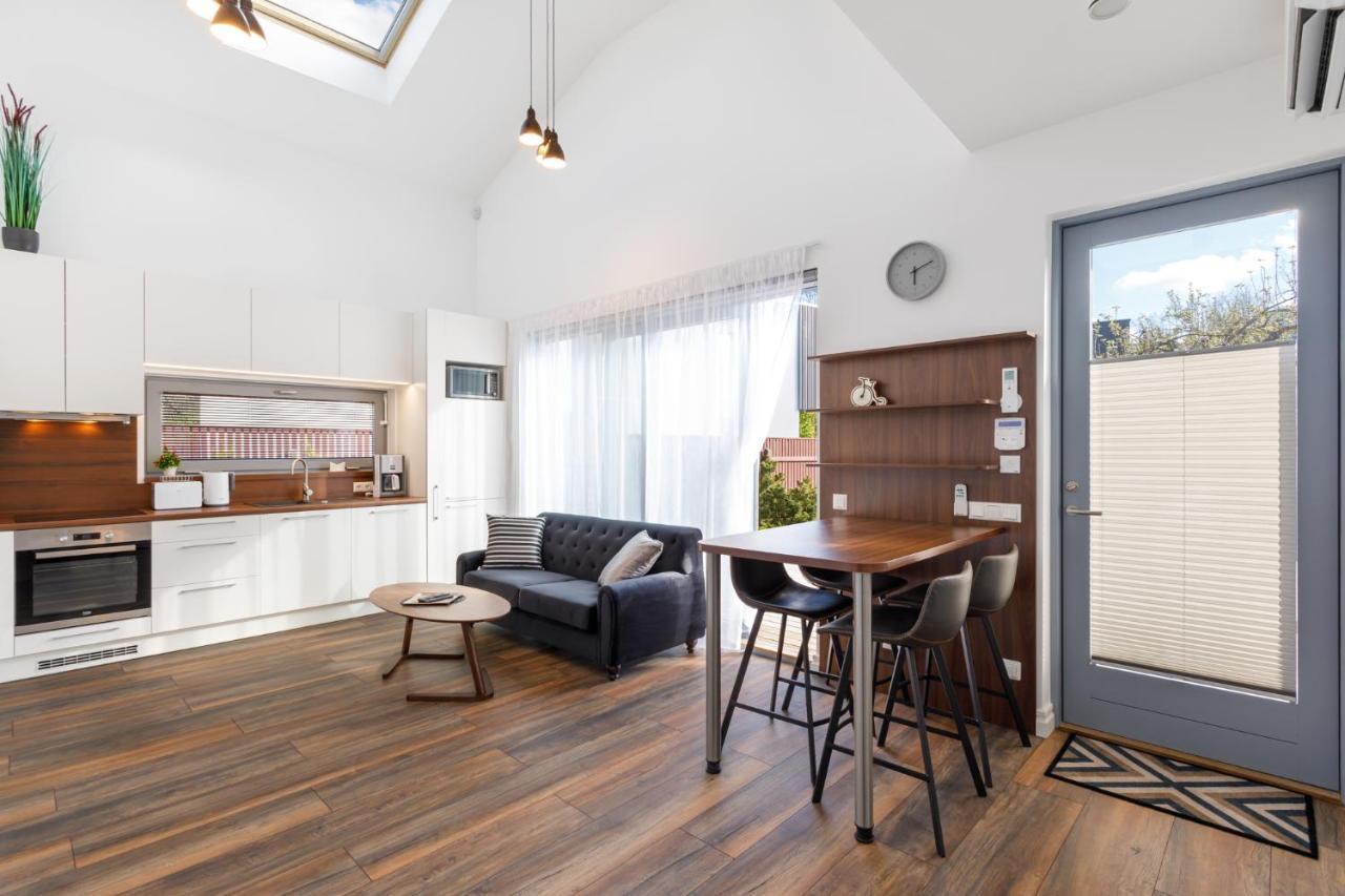 Villa Rosalie Pärnu Esterno foto