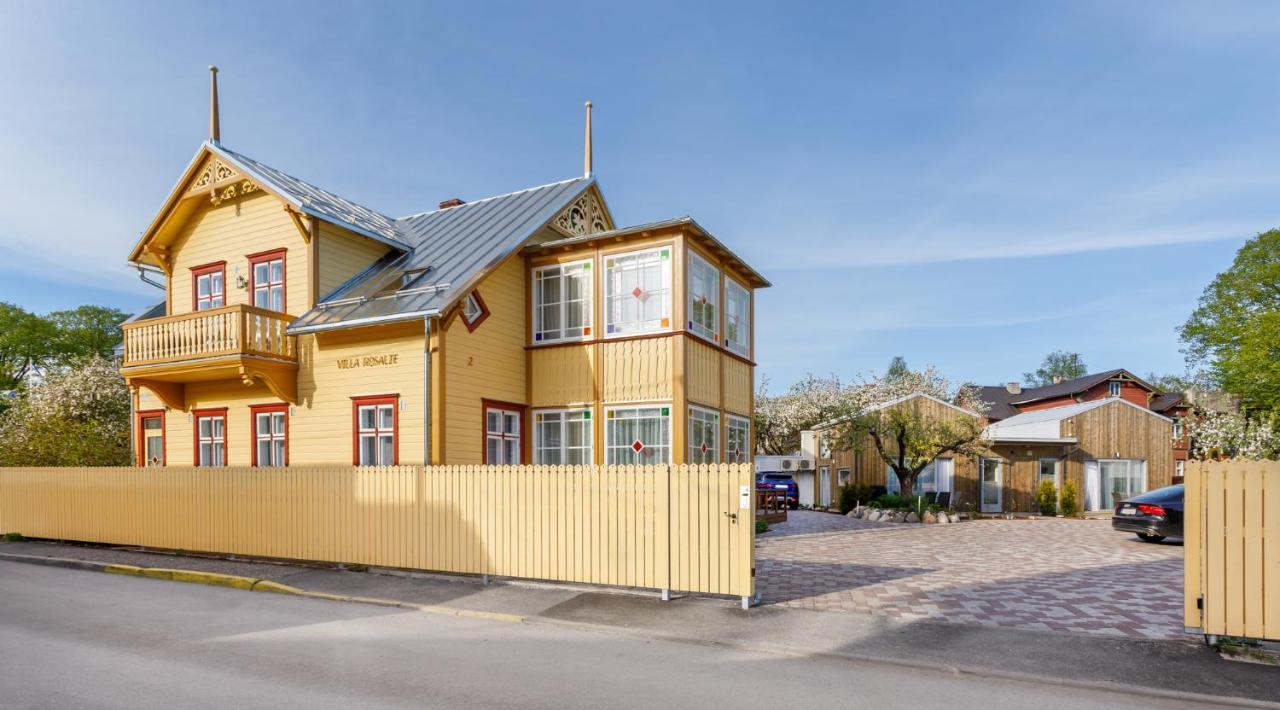 Villa Rosalie Pärnu Esterno foto