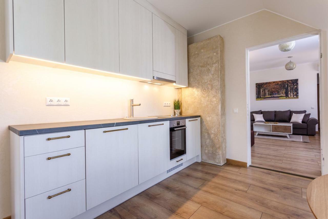 Villa Rosalie Pärnu Esterno foto