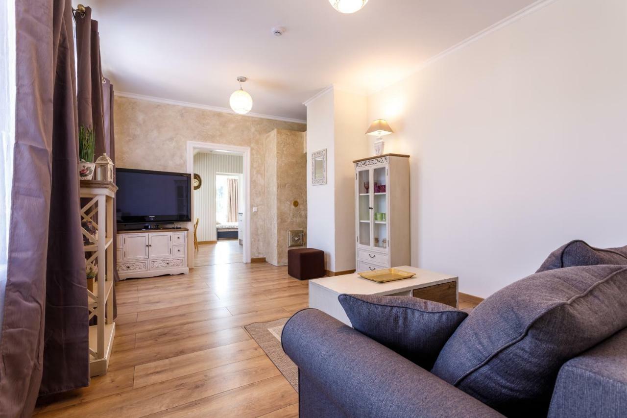 Villa Rosalie Pärnu Esterno foto